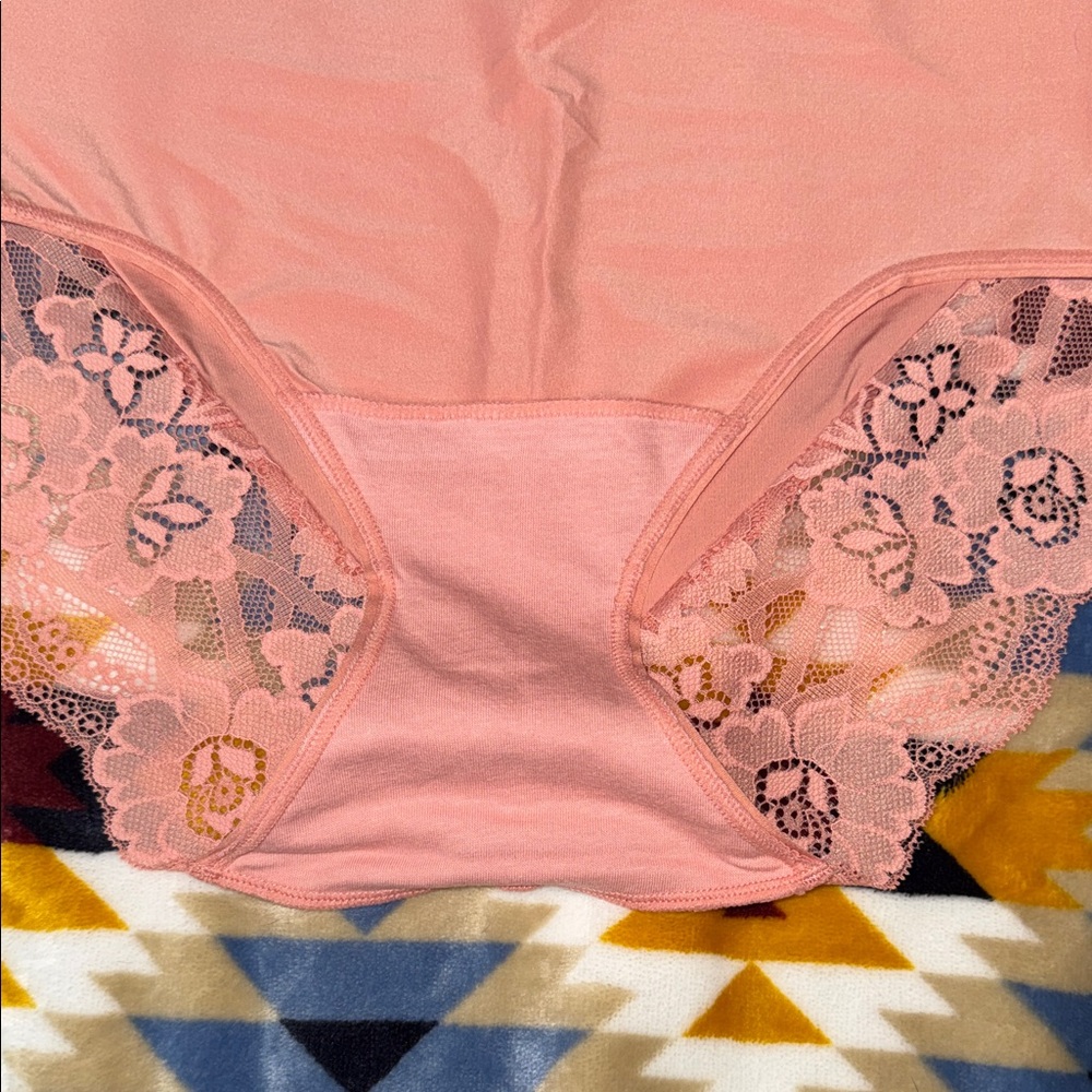 NWT ALL WORTHY BY HUNTER MCGRADY Elegant Lace Trimmed Women's Panties - Picture 6 of 11